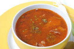 Borsch mit Rindsfleisch Borsch mit Rindsfleisch
